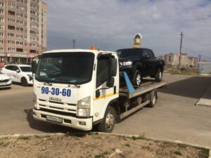 Сколько стоит эвакуатор в Великом Новгороде: цены 2026