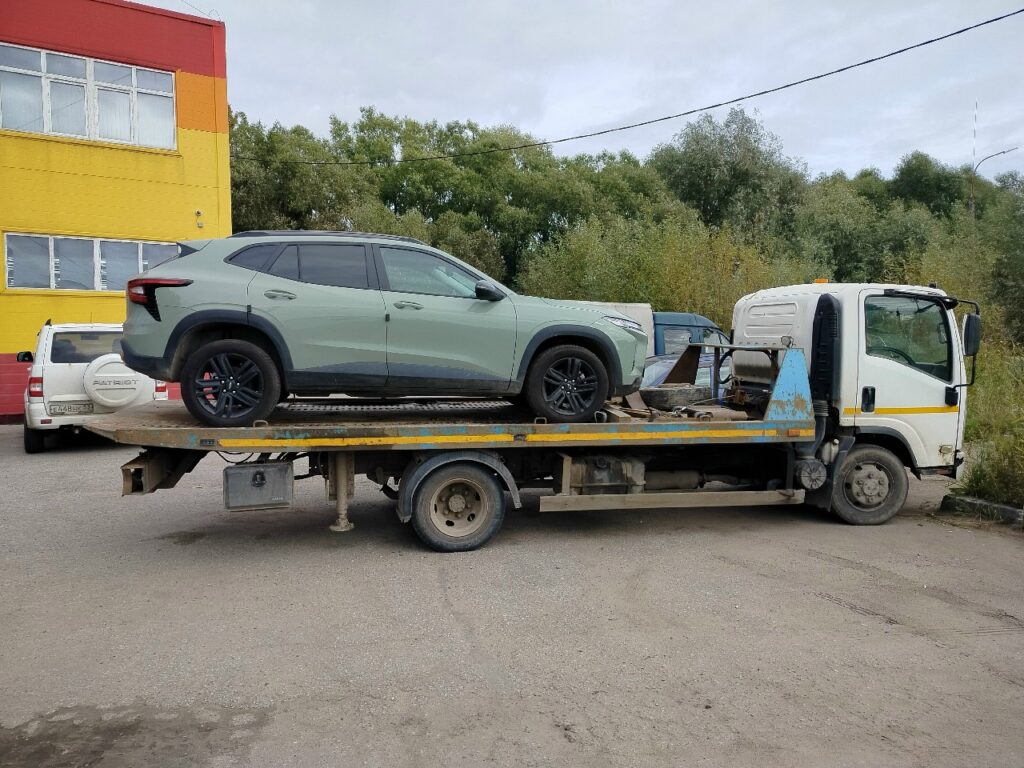 Два кроссовера на одной платформе: Kia Sportage и ещё один вызов